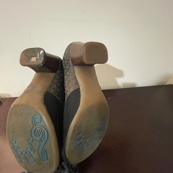 Fluevog Lace up Boots - Picture 4 of 5